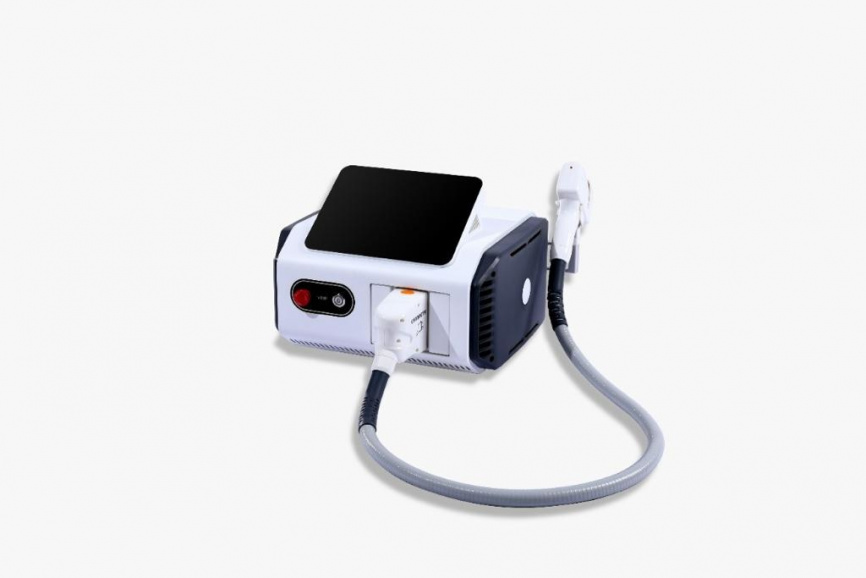 Диодный лазер для эпиляции и омоложения Lux Epil II фото 1